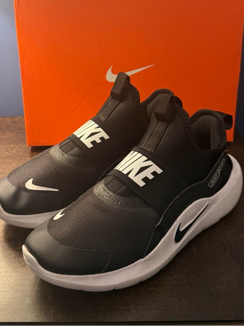 Nike Flex Runner Kids Sneakers